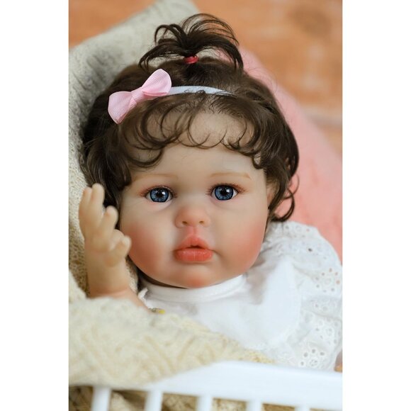 20 Inch Reborn Baby Doll Girl Realistic Newborn Soft Vinyl Body with Accessories - Picture 9 of 9